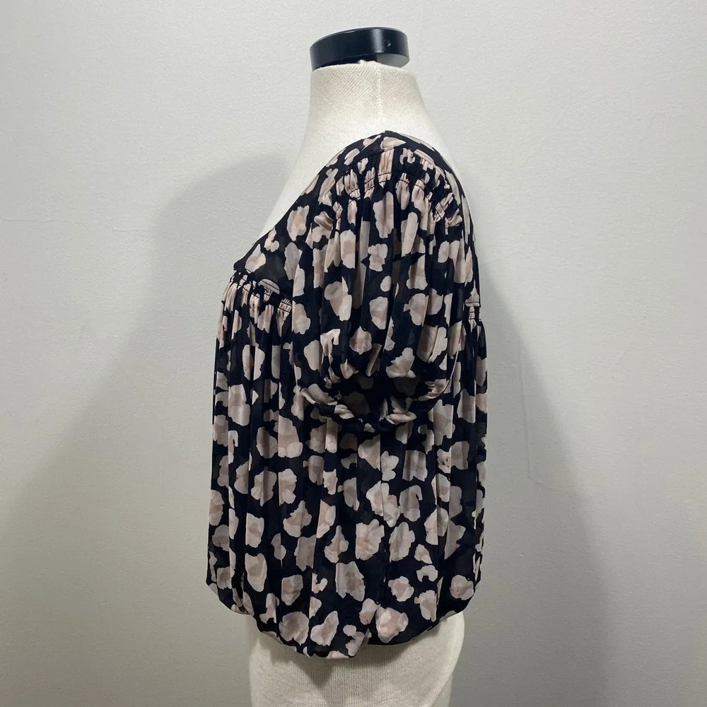 Free People‎ Mesh Square Neck Smocked Abstract Leopard Short Sleeve Top Size M